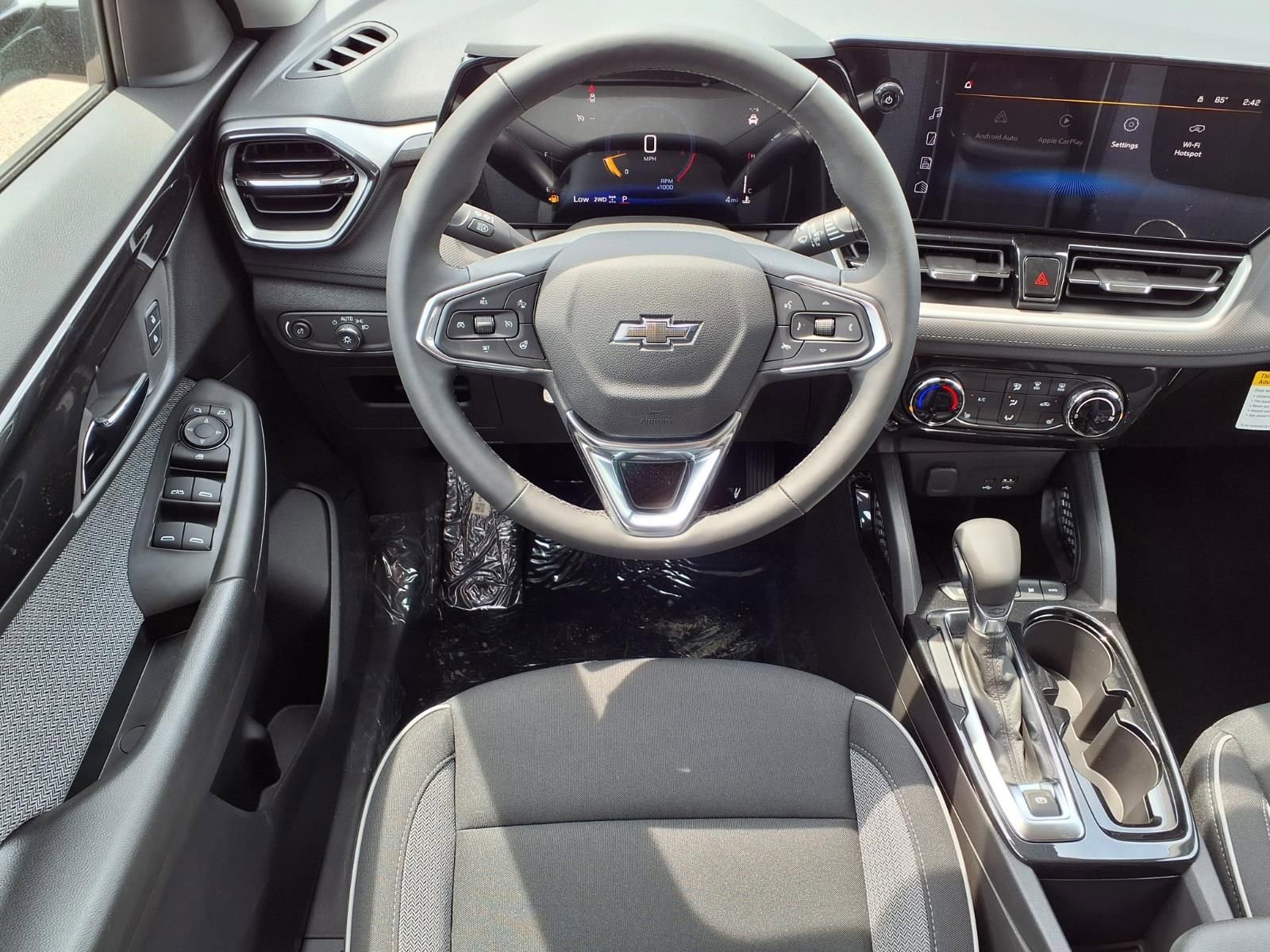 Thumbnail: 2026 Chevrolet TrailBlazer - 11