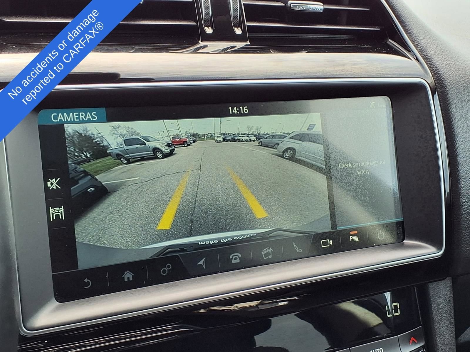 Thumbnail: 2019 Jaguar F-Pace - 24