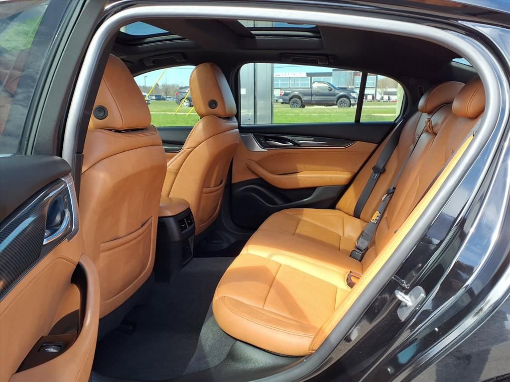 Thumbnail: 2024 Cadillac CT5 - 10