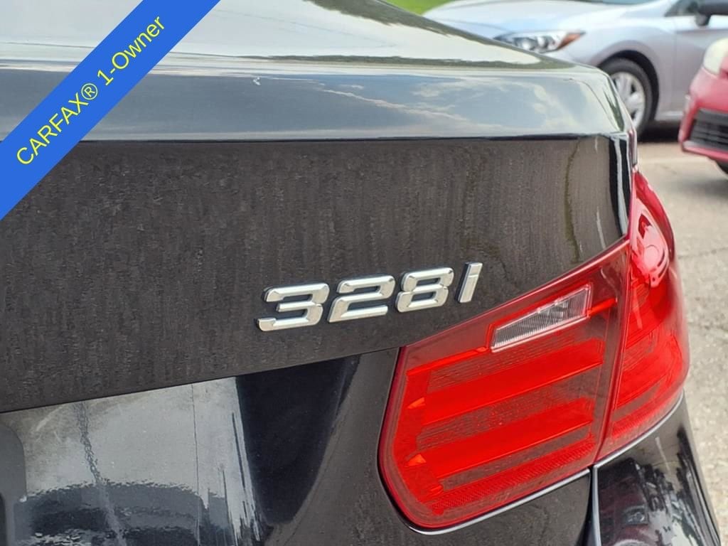 Thumbnail: 2014 BMW 3 Series - 11