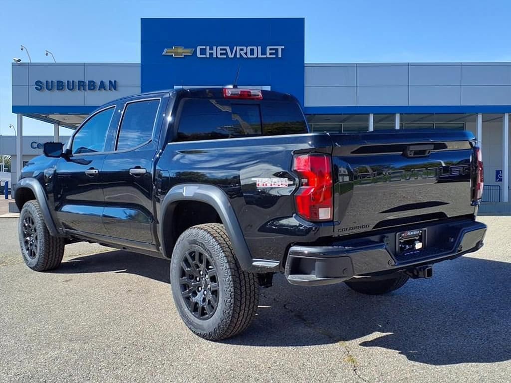 Thumbnail: 2026 Chevrolet Colorado - 6