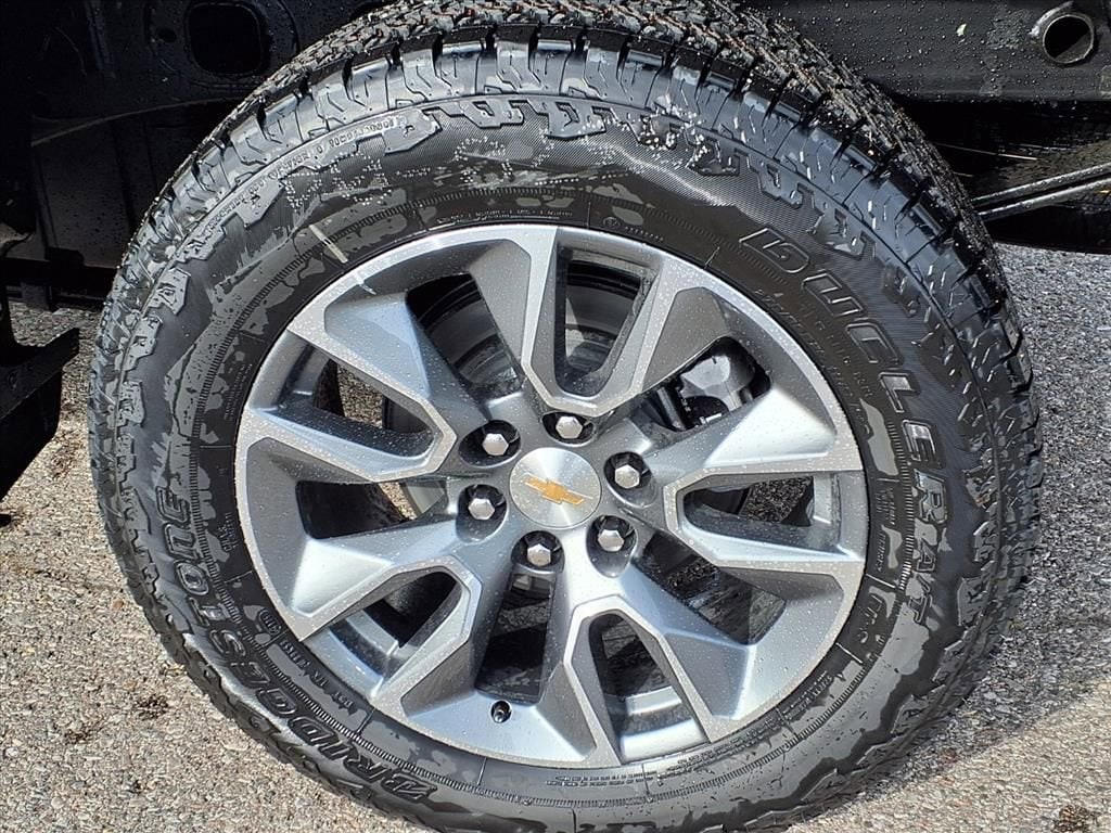 Thumbnail: 2026 Chevrolet Silverado 1500 - 7