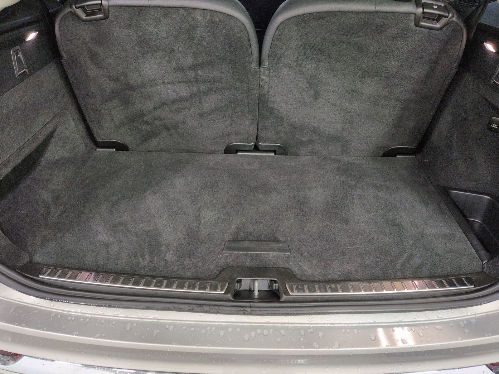 Thumbnail: 2024 Volvo XC90 - 36