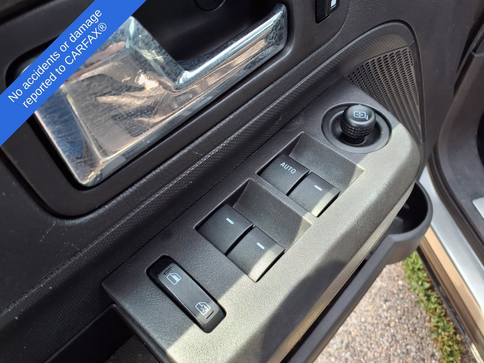 Thumbnail: 2008 Ford Edge - 17