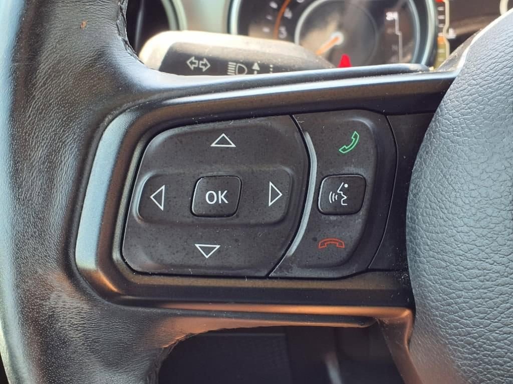 Thumbnail: 2018 Jeep Wrangler - 21