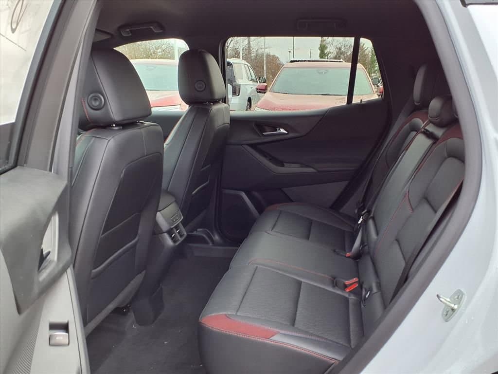 Thumbnail: 2026 Chevrolet Equinox - 10