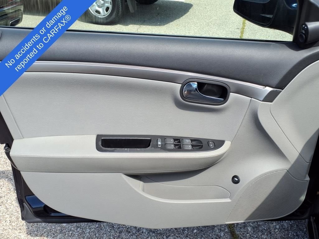 Thumbnail: 2007 Saturn Aura - 13
