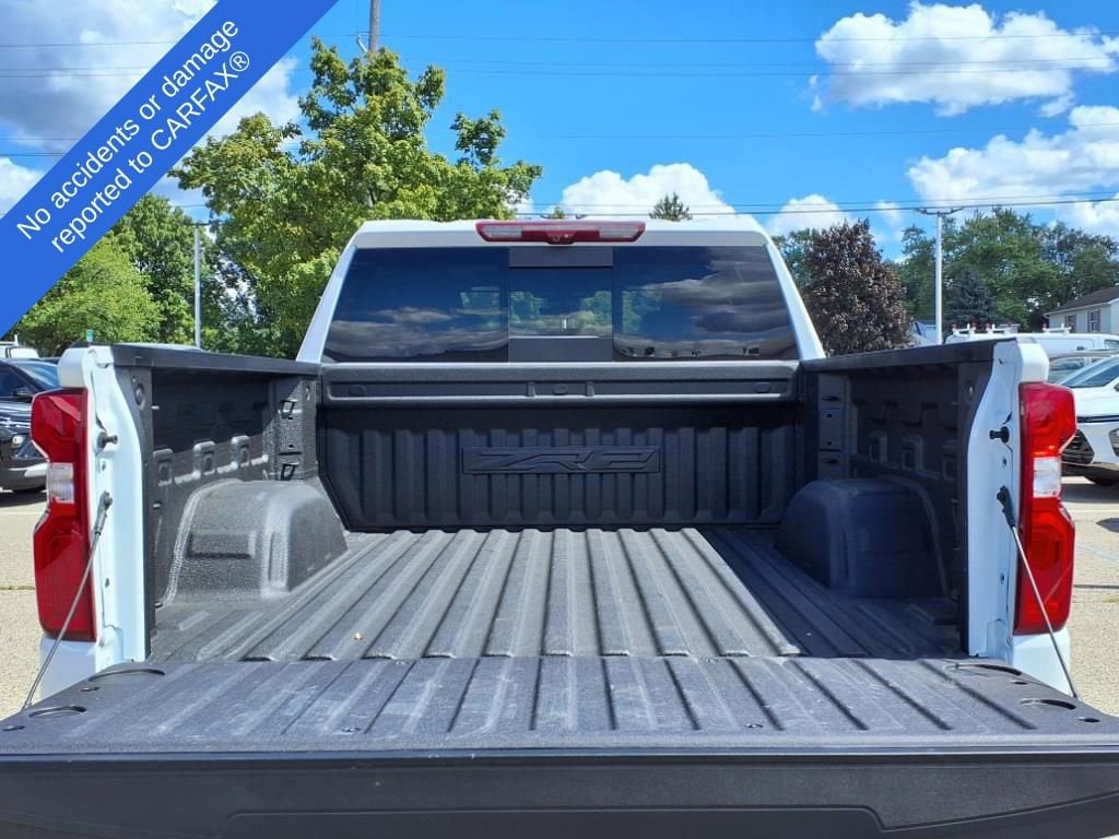 Thumbnail: 2024 Chevrolet Silverado 1500 - 11