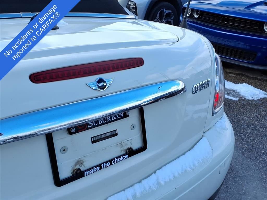 Thumbnail: 2012 MINI Cooper Roadster - 15