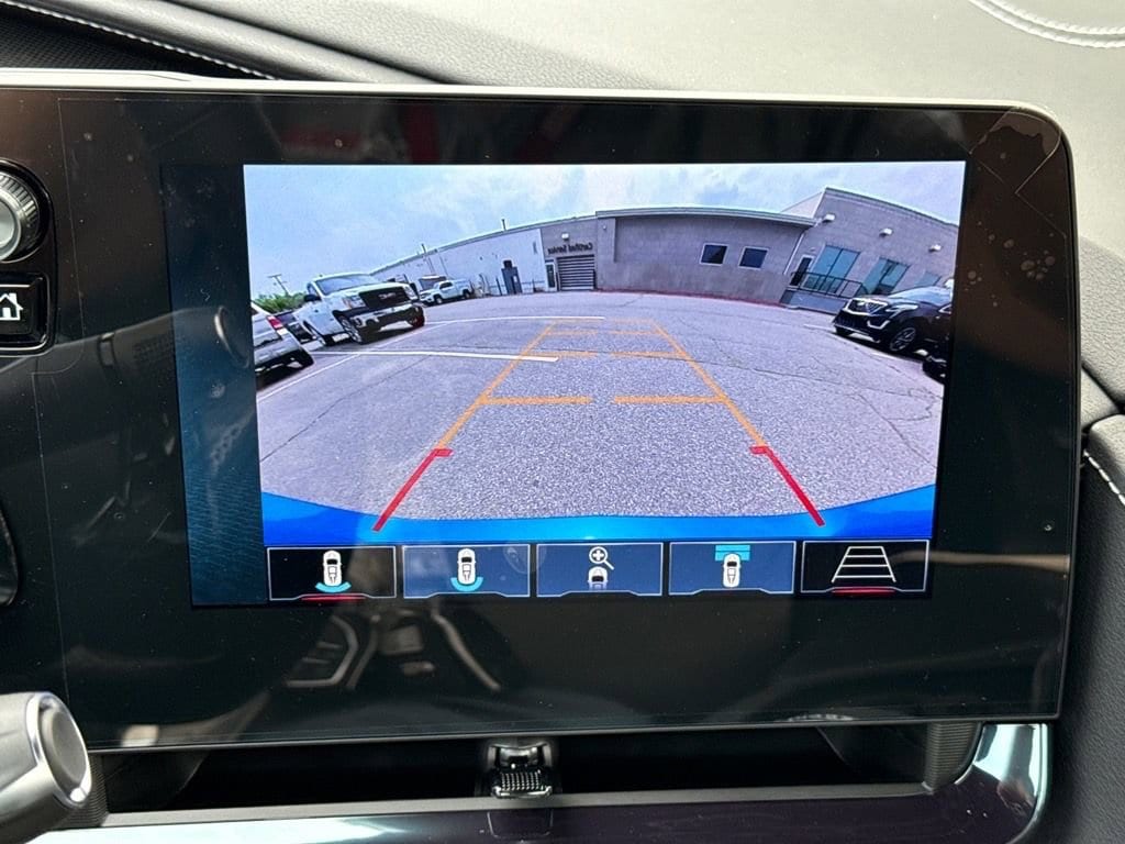 Thumbnail: 2025 Chevrolet Corvette - 21