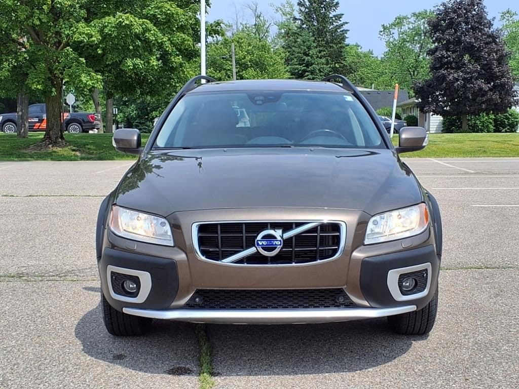 Used 2012 Volvo XC70 3.2 with VIN YV4940BZ2C1130865 for sale in Ann Arbor, MI