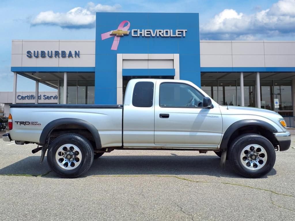 Thumbnail: 2001 Toyota Tacoma - 4