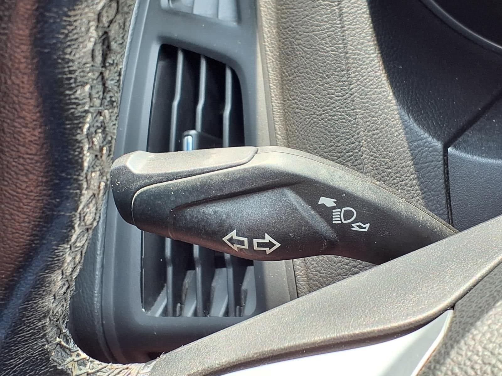 Thumbnail: 2014 Ford Focus - 21