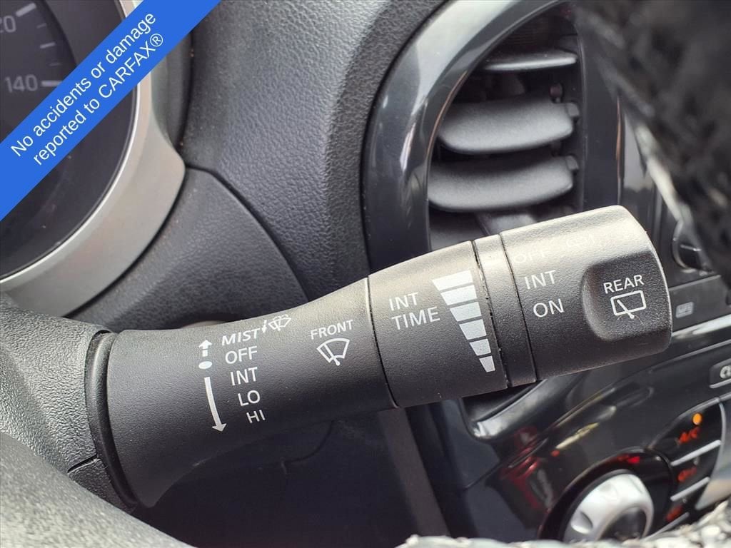 Thumbnail: 2013 Nissan Juke - 21