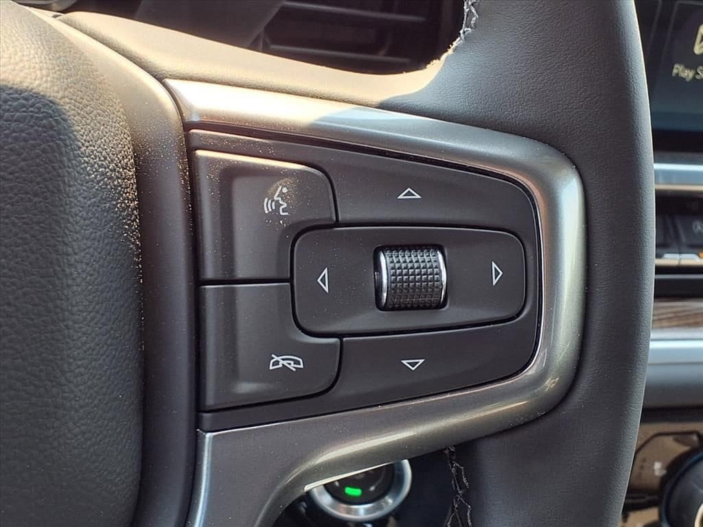 Thumbnail: 2026 Chevrolet Silverado 1500 - 19