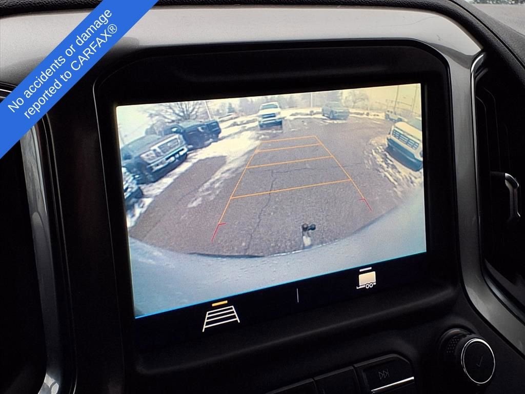 Thumbnail: 2021 Chevrolet Silverado 1500 - 24