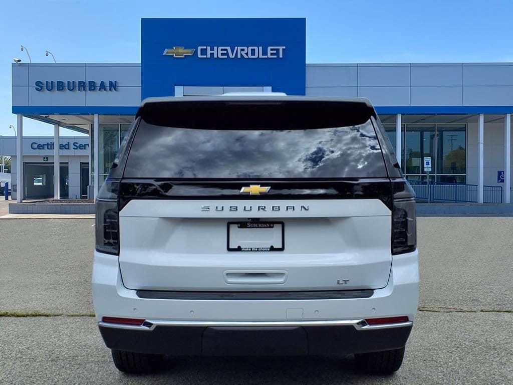 Thumbnail: 2025 Chevrolet Suburban - 5