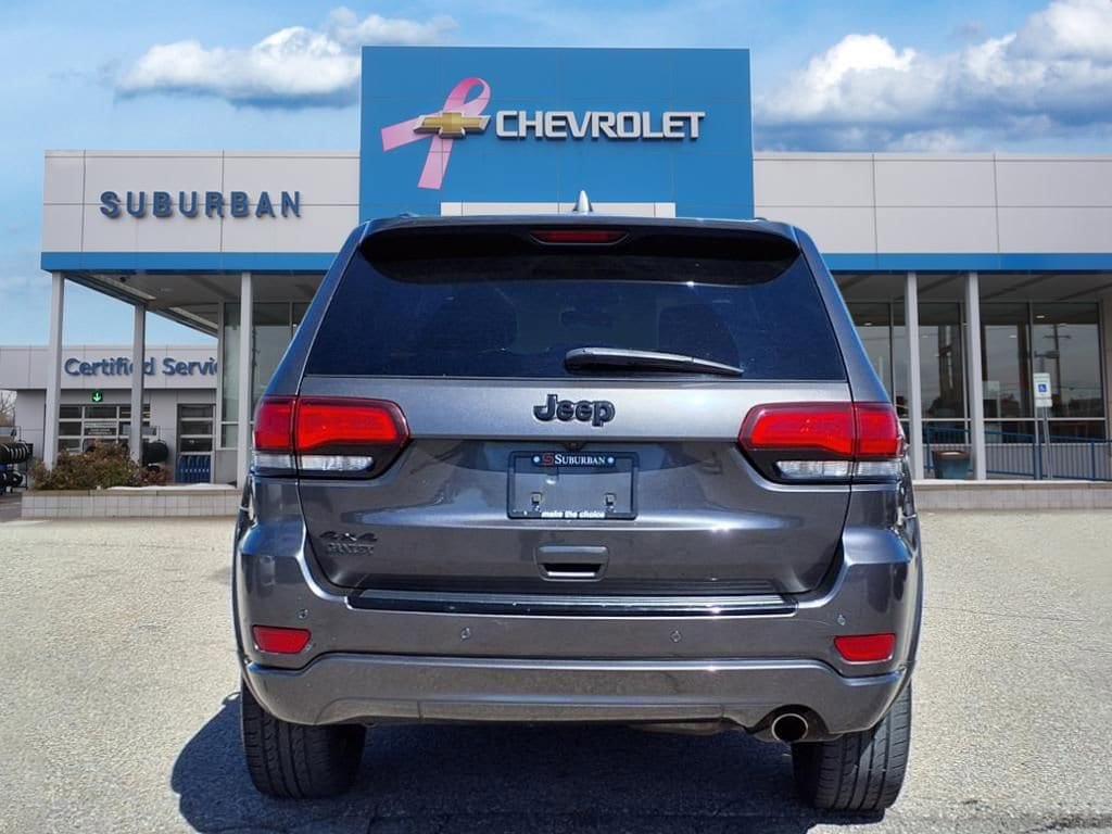 Thumbnail: 2018 Jeep Grand Cherokee - 5