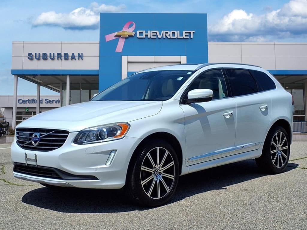 Thumbnail: 2017 Volvo XC60 - 1