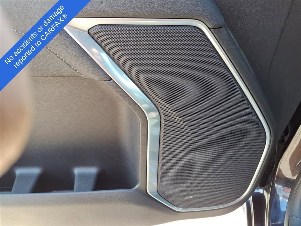 Thumbnail: 2022 Chevrolet Silverado 1500 - 16
