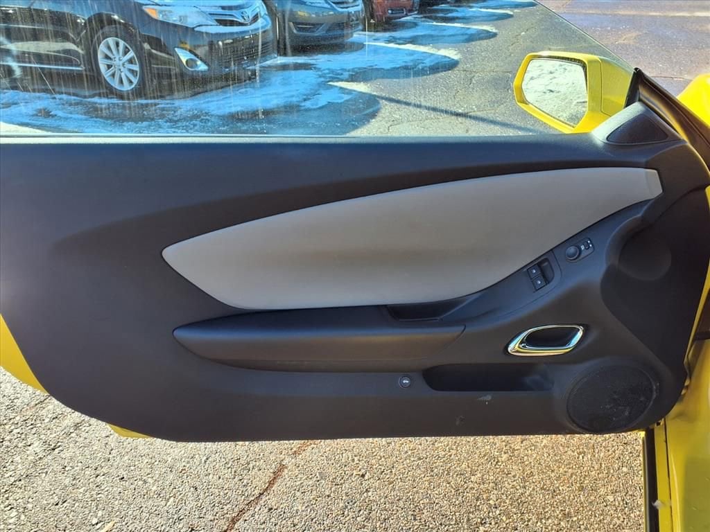 Thumbnail: 2010 Chevrolet Camaro - 12