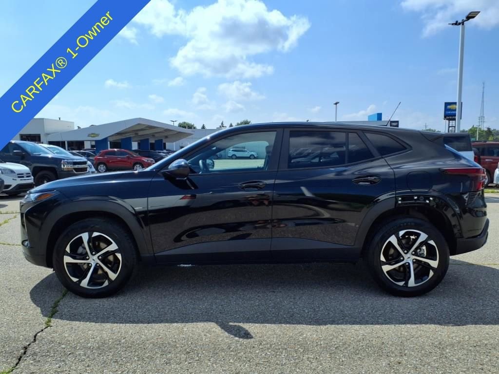 Thumbnail: 2024 Chevrolet Trax - 9