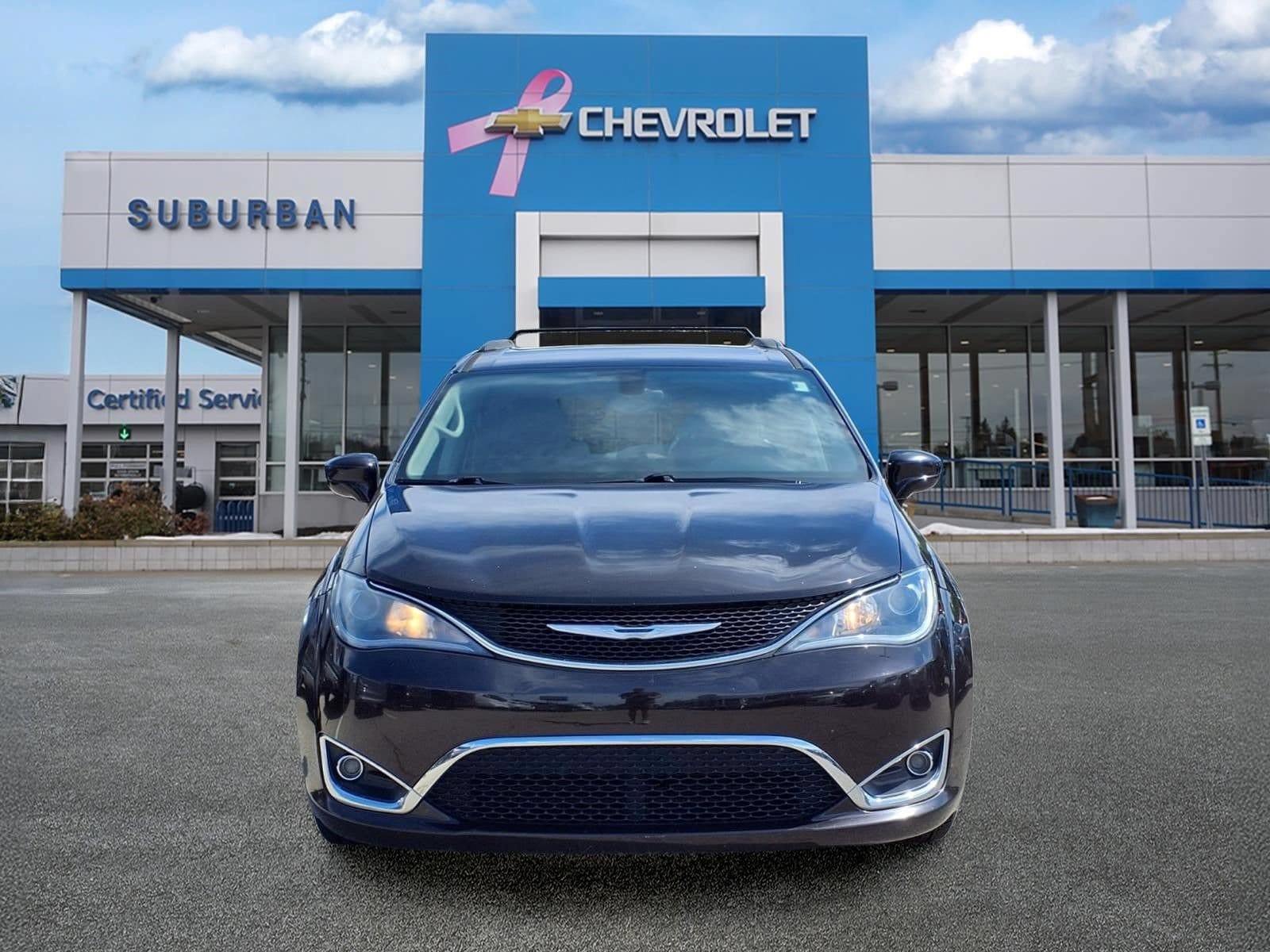 Used 2017 Chrysler Pacifica Touring-L with VIN 2C4RC1BG3HR676300 for sale in Ann Arbor, MI