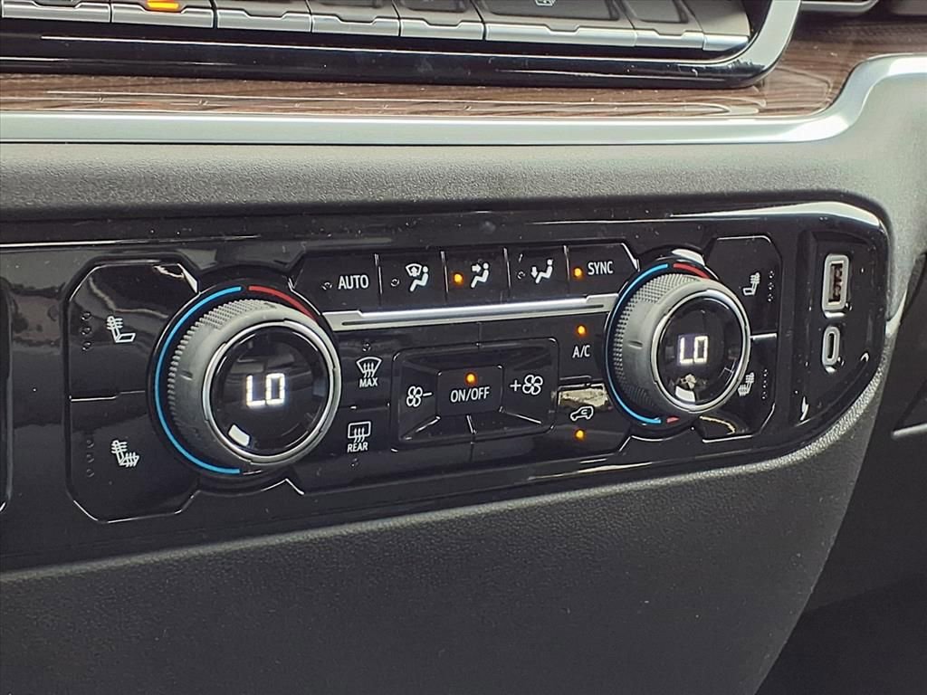 Thumbnail: 2026 Chevrolet Silverado 1500 - 18