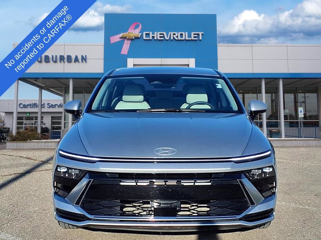 2024 Hyundai Sonata SEL photo 2