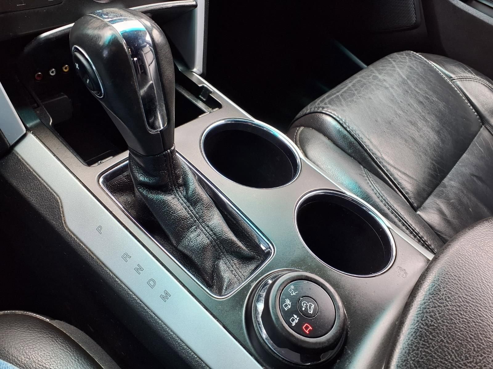 Thumbnail: 2013 Ford Explorer - 23