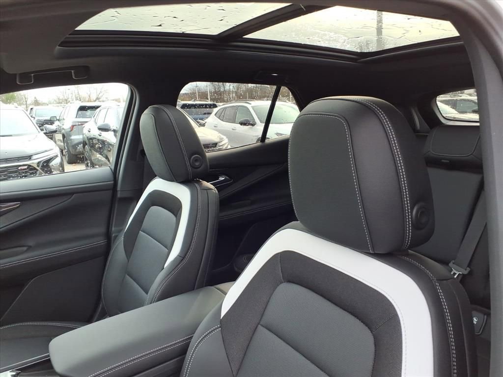 Thumbnail: 2026 Chevrolet Blazer EV - 16