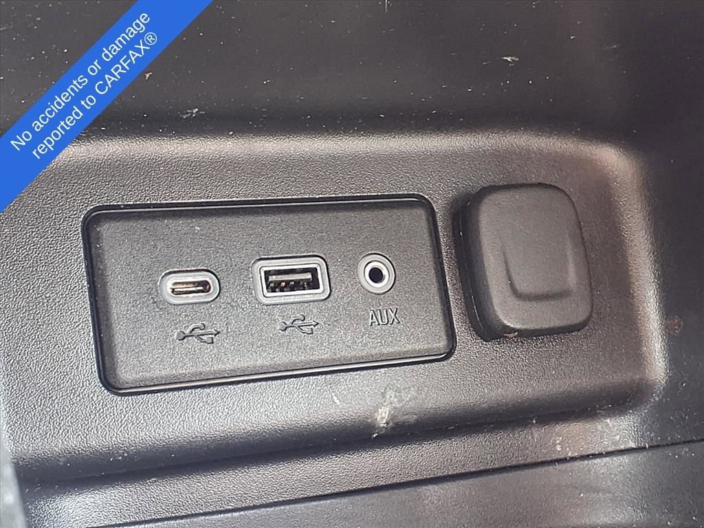 Thumbnail: 2022 Chevrolet Equinox - 26