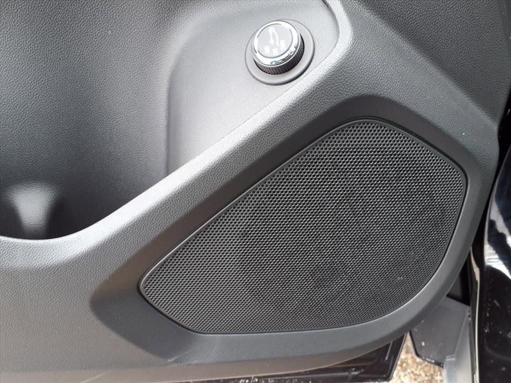 Thumbnail: 2026 Chevrolet TrailBlazer - 14