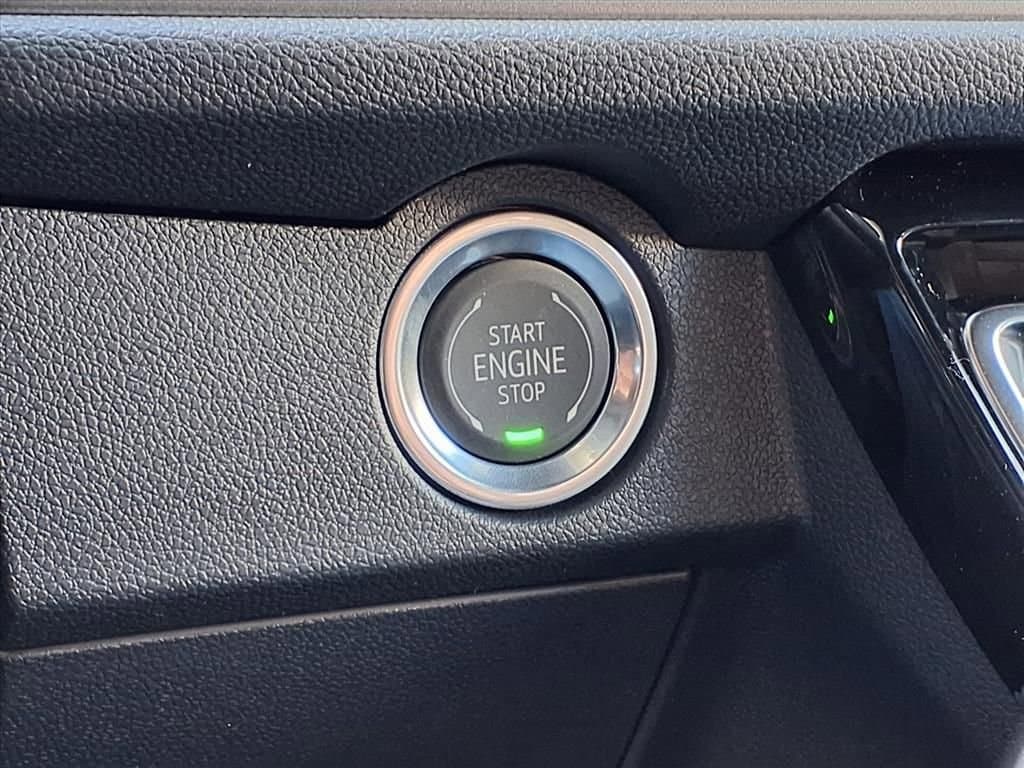 Thumbnail: 2026 Chevrolet Traverse - 19