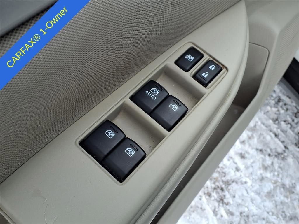 Thumbnail: 2014 Subaru Outback - 16