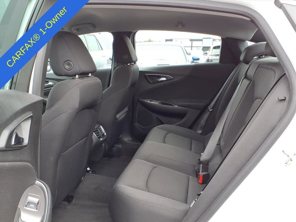 Thumbnail: 2024 Chevrolet Malibu - 11