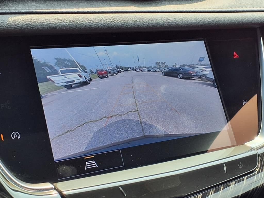 Thumbnail: 2023 Cadillac XT6 - 23