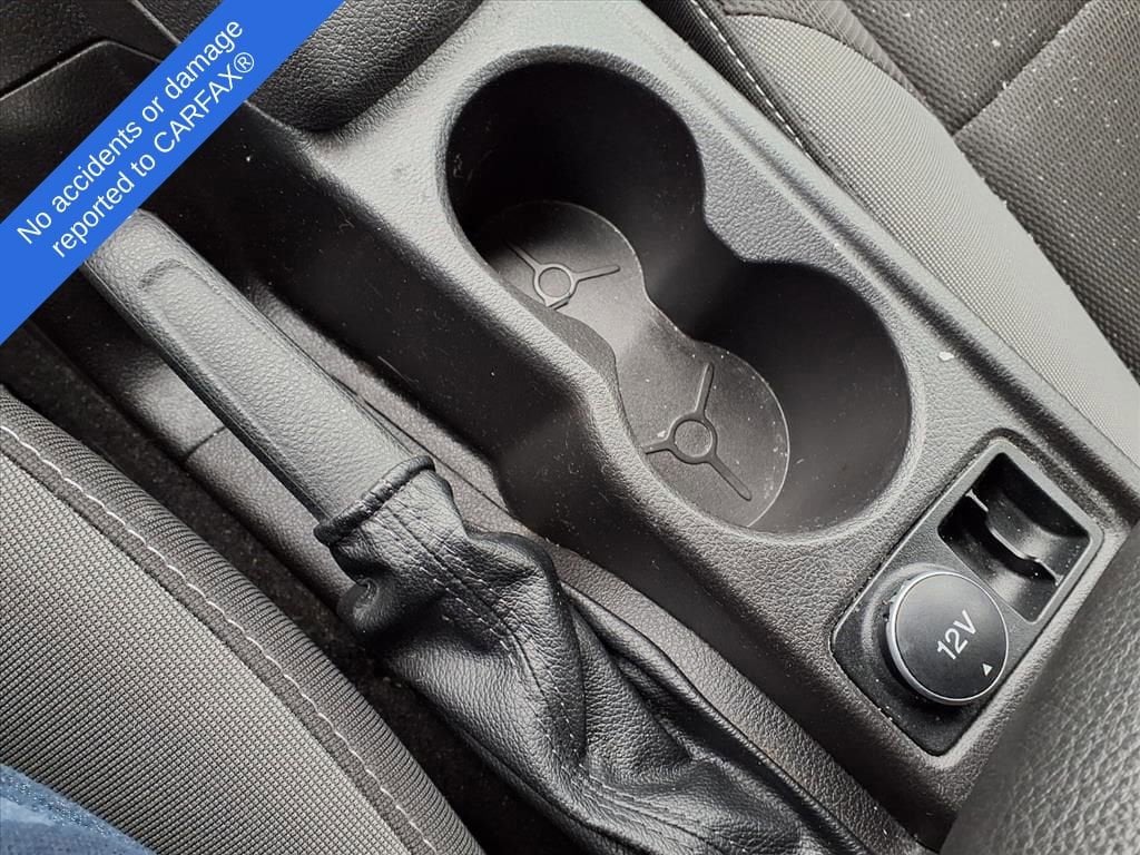 Thumbnail: 2012 Ford Focus - 26