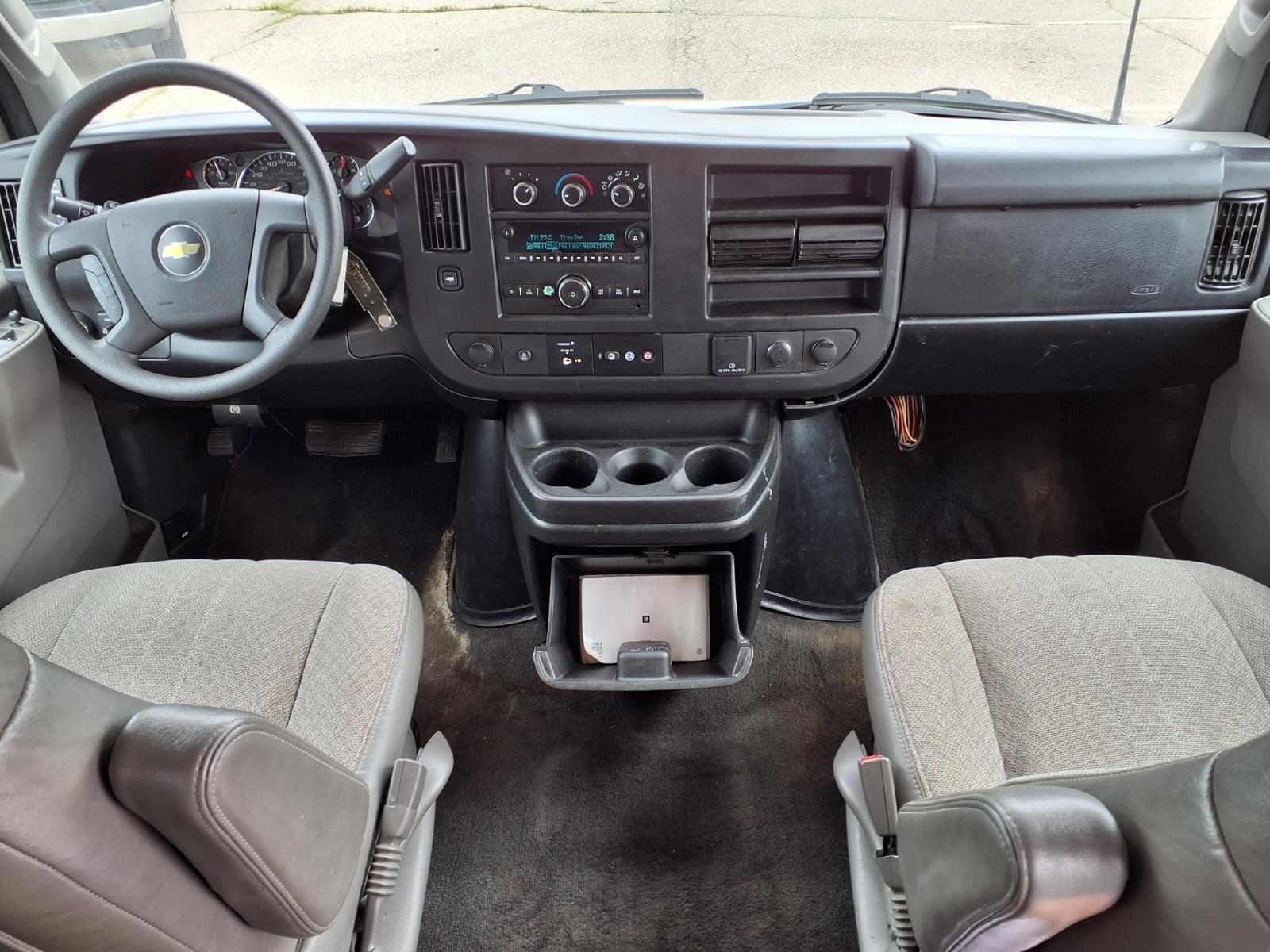 Thumbnail: 2017 Chevrolet Express - 13