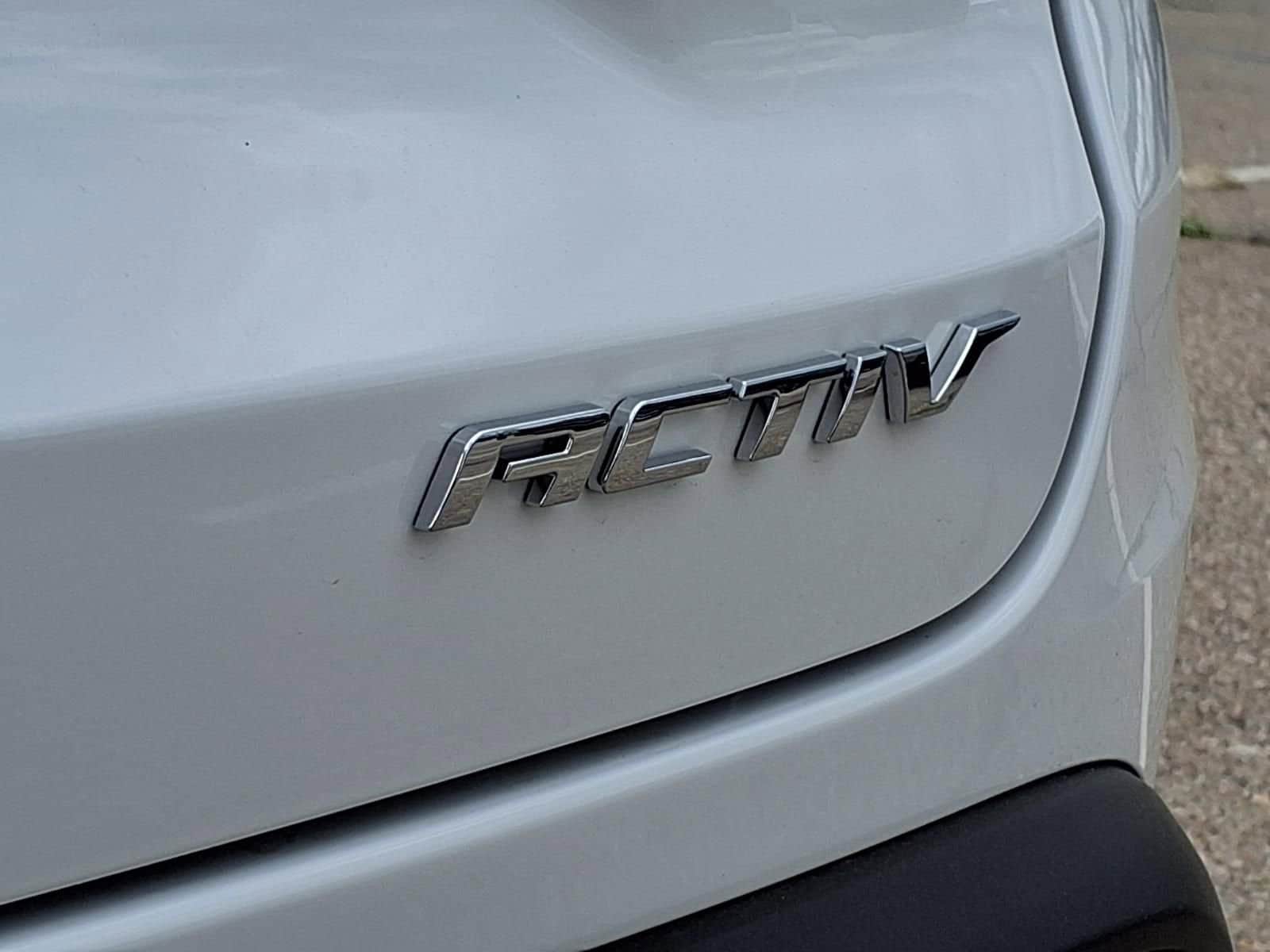 Thumbnail: 2026 Chevrolet Trax - 8