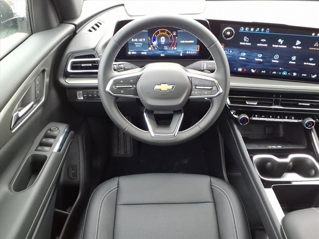 Thumbnail: 2026 Chevrolet Traverse - 10