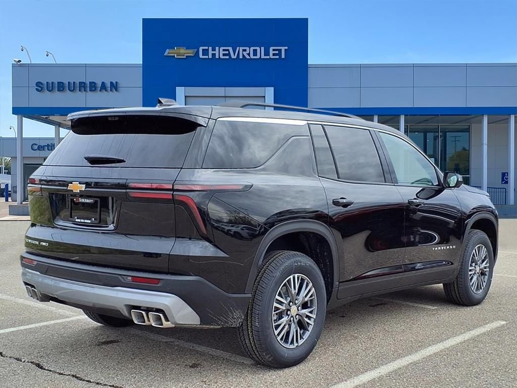 Thumbnail: 2026 Chevrolet Traverse - 4