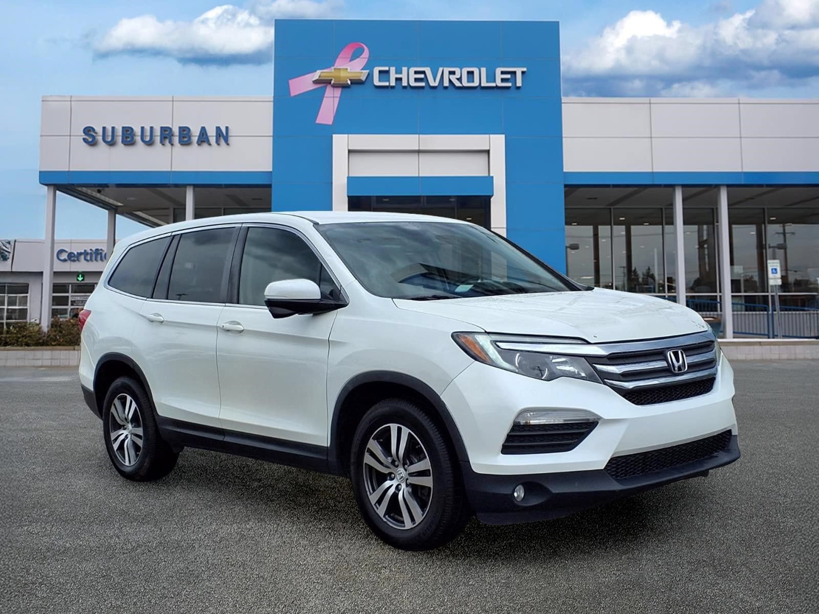 Thumbnail: 2016 Honda Pilot - 3