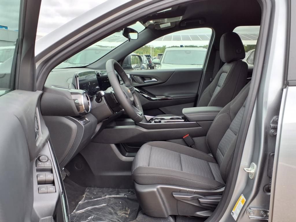 Thumbnail: 2026 Chevrolet Equinox - 14