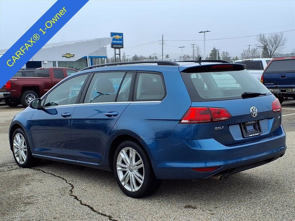 Thumbnail: 2015 Volkswagen e-Golf - 8