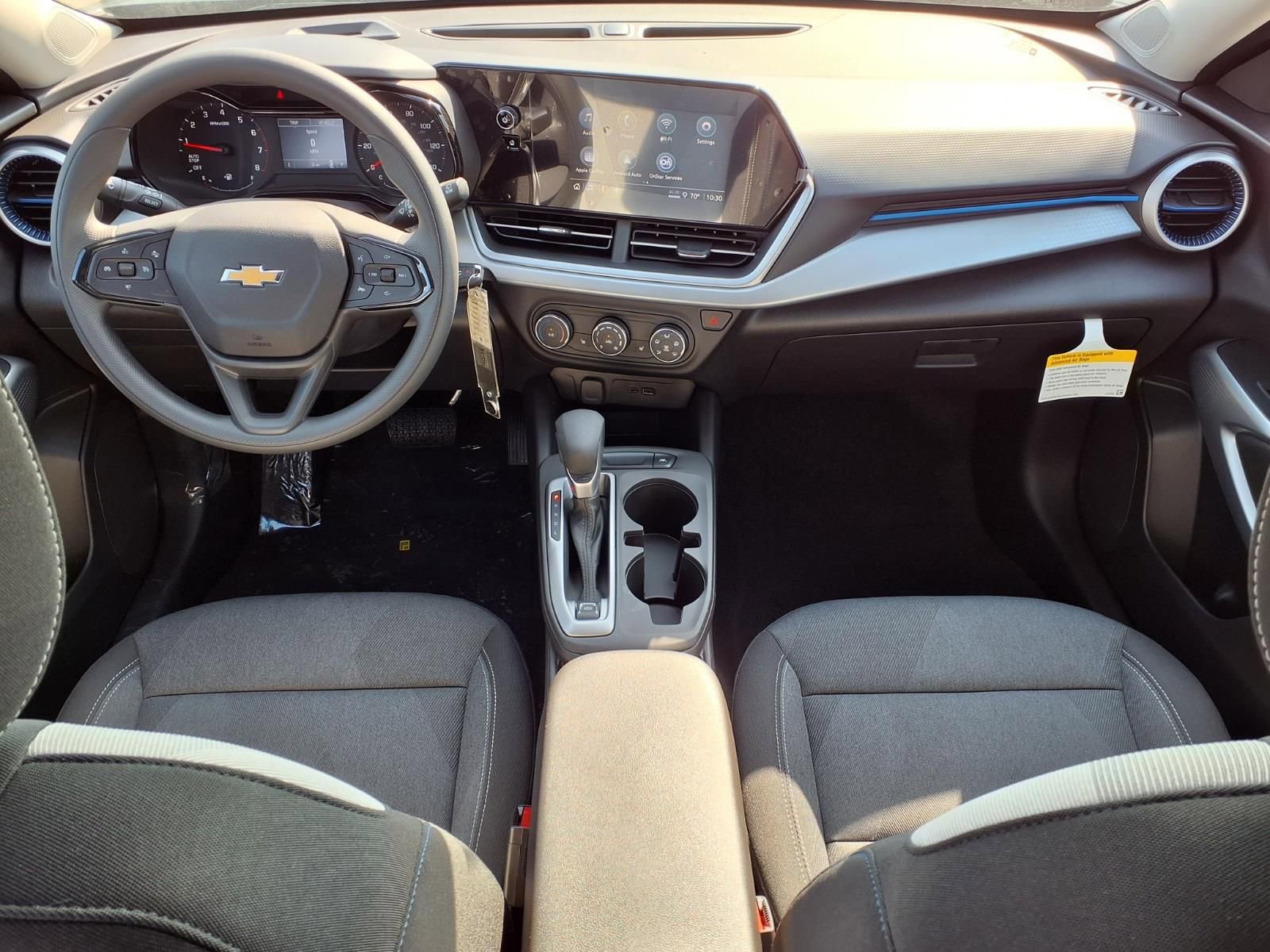 Thumbnail: 2026 Chevrolet Trax - 10