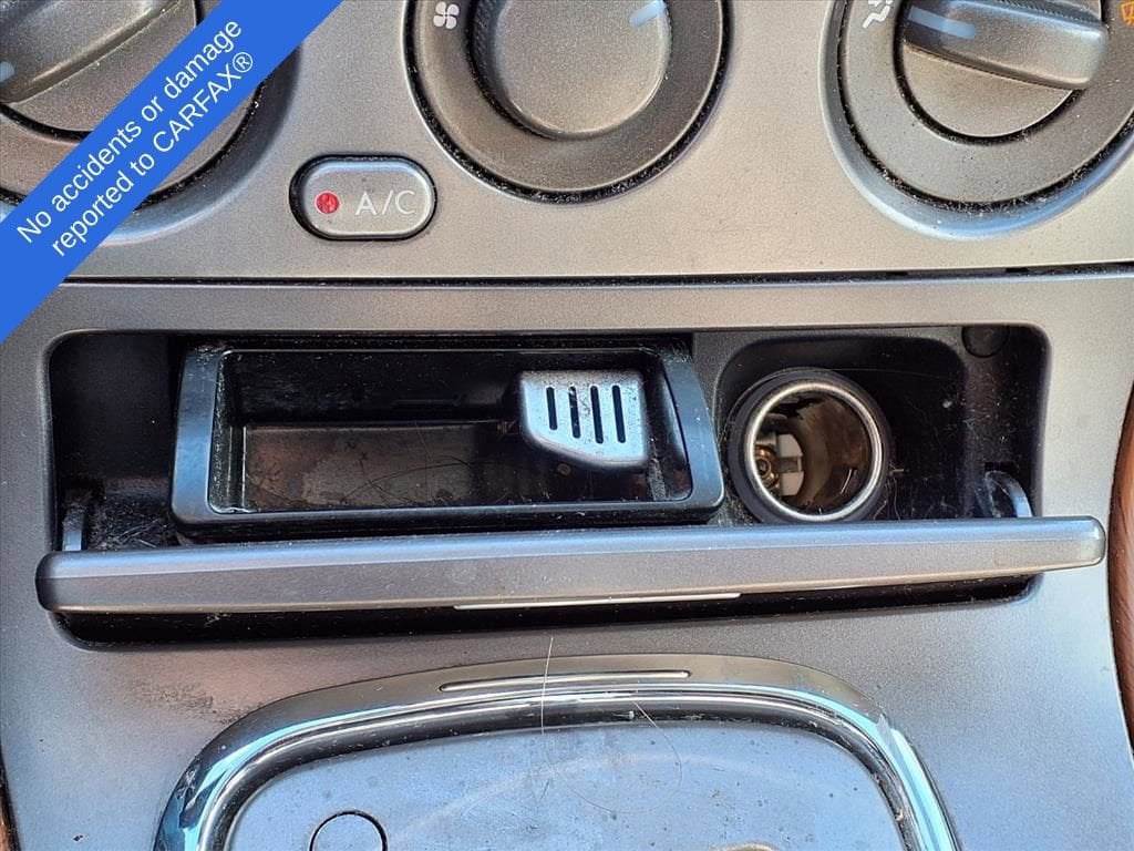 Thumbnail: 2005 Subaru Legacy - 25