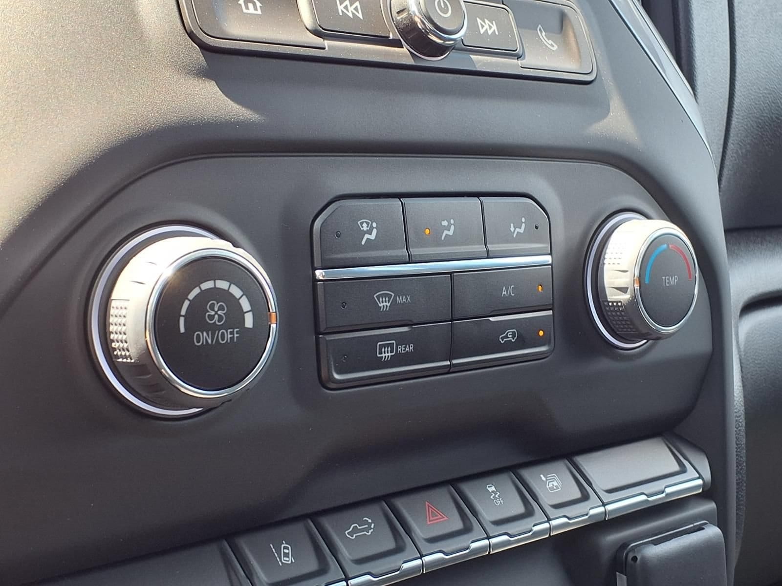 2026 Chevrolet Silverado 2500 HD Custom - Photo 20