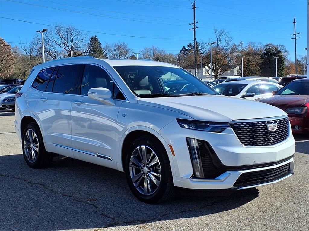 Used 2022 CADILLAC XT6 Premium Luxury SUV