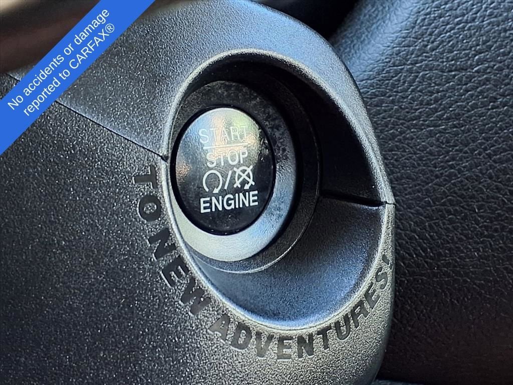 Thumbnail: 2017 Jeep Renegade - 26